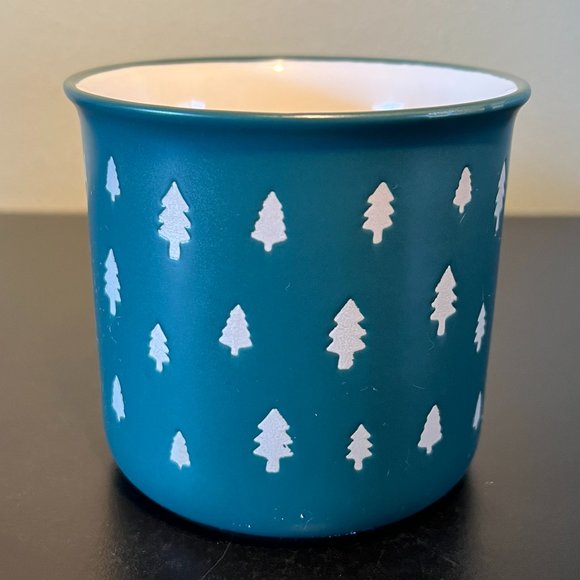 ECCOLO World Traveler Dark Green Stoneware Mug w/ Incised  White Christmas Trees - Picture 3 of 7